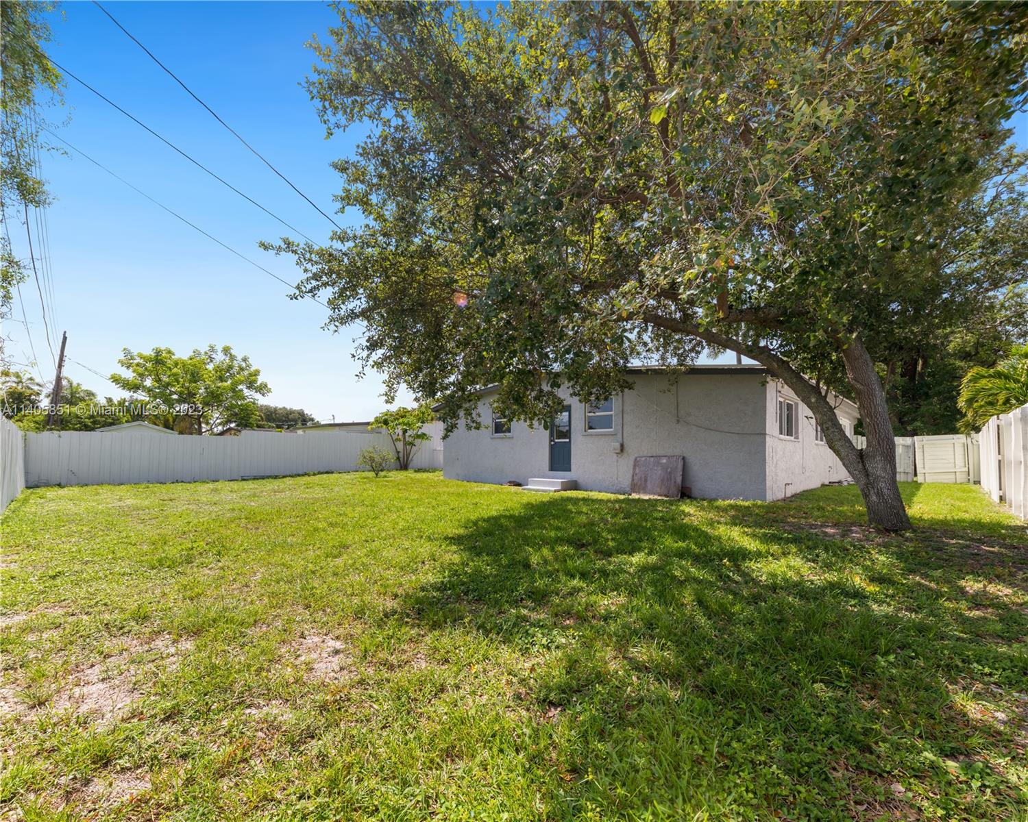 RIVERLAND VILLAGE SEC 1 R - Residential Lease