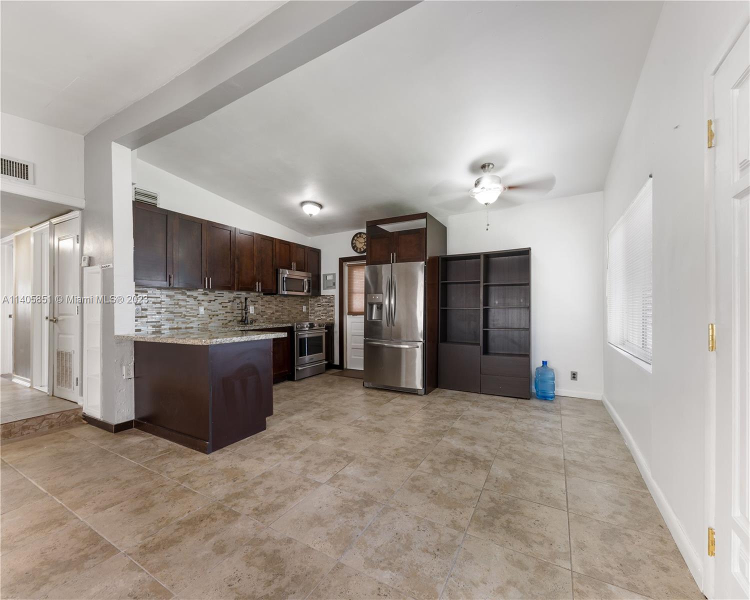 RIVERLAND VILLAGE SEC 1 R - Residential Lease