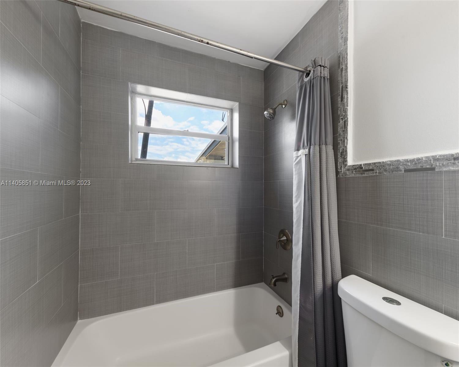 RIVERLAND VILLAGE SEC 1 R - Residential Lease