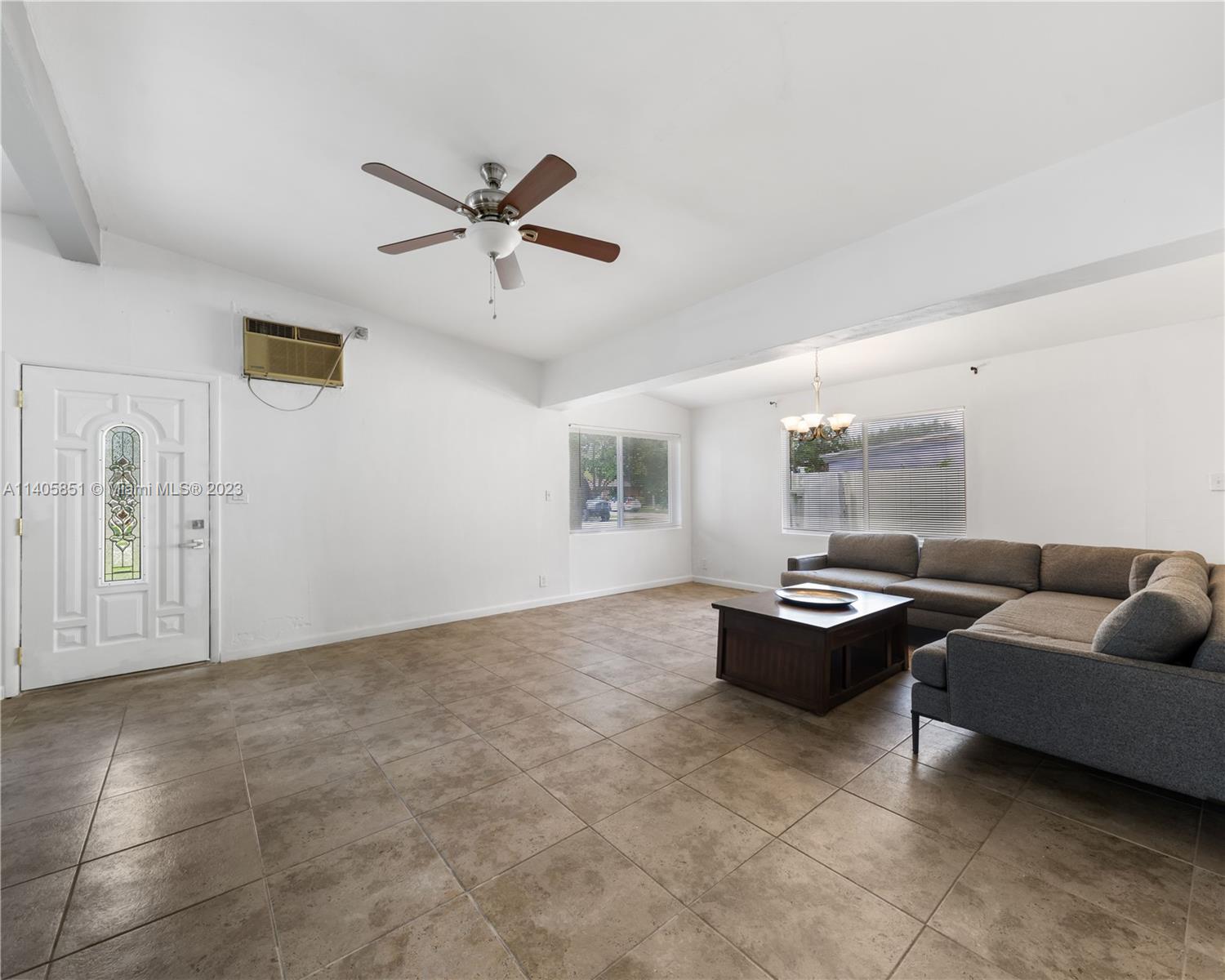 RIVERLAND VILLAGE SEC 1 R - Residential Lease