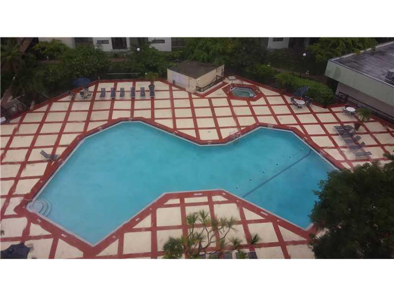 PLAZA OF AMERICAS CONDO P - Residential Lease