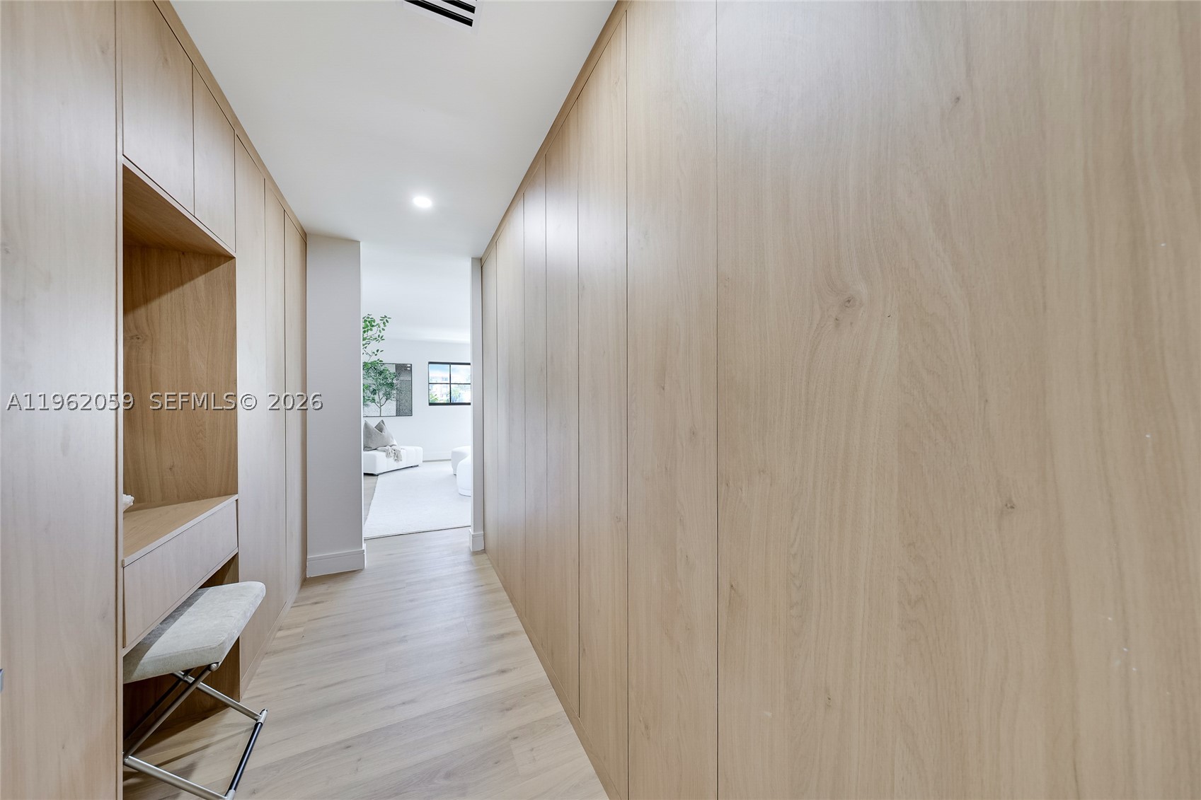 ALTOS DEL MAR NO 3 - Residential