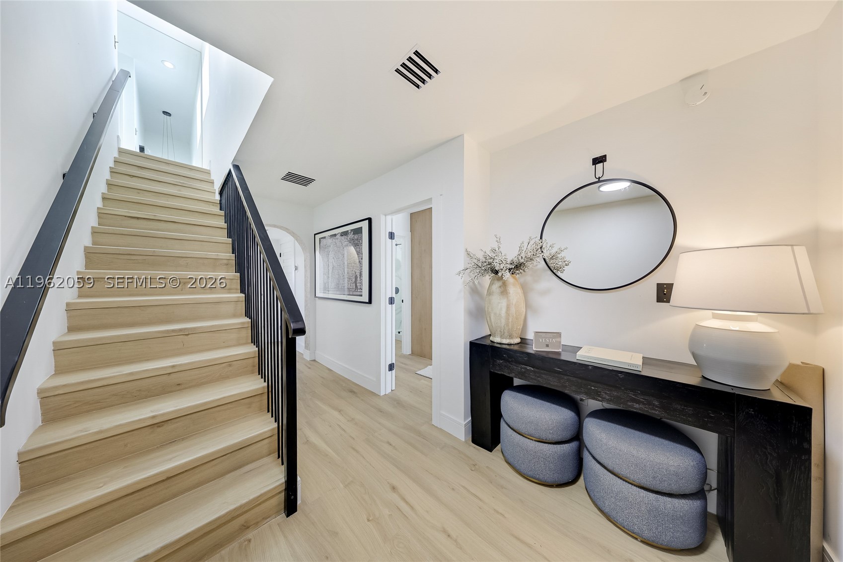 ALTOS DEL MAR NO 3 - Residential