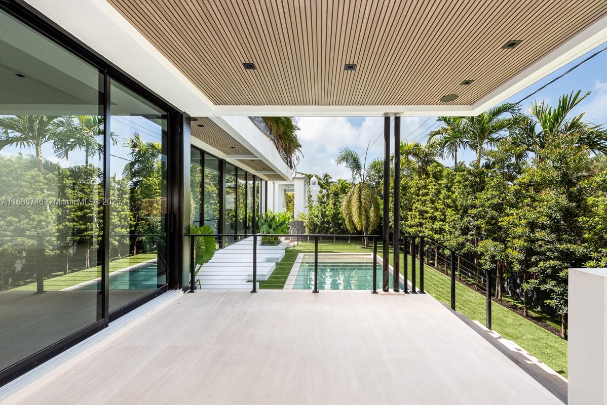 BISCAYNE KEY ESTATES - Residential