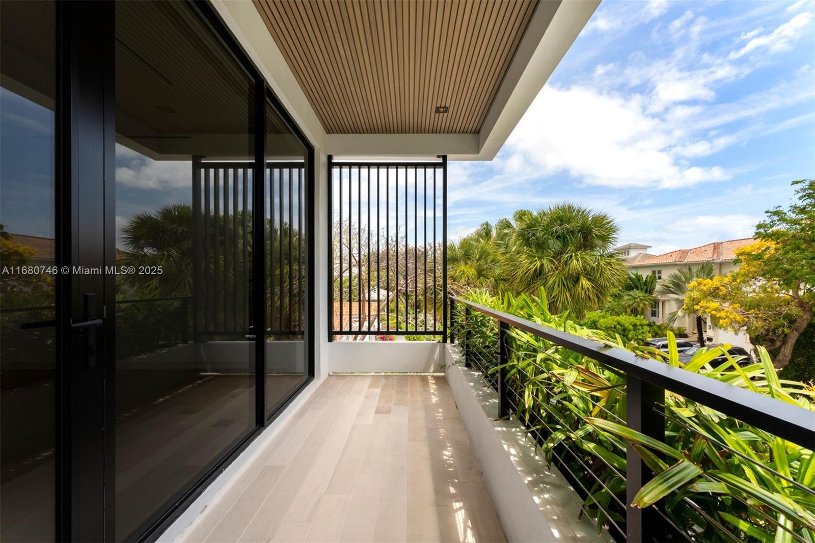BISCAYNE KEY ESTATES - Residential