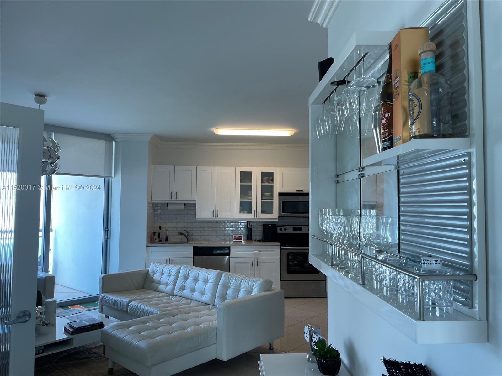 WIND CONDO - Residential Lease