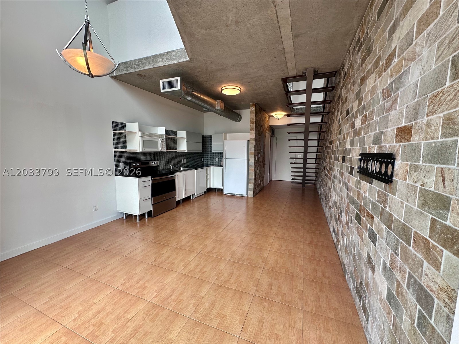 NEO VERTIKA CONDO - Residential Lease