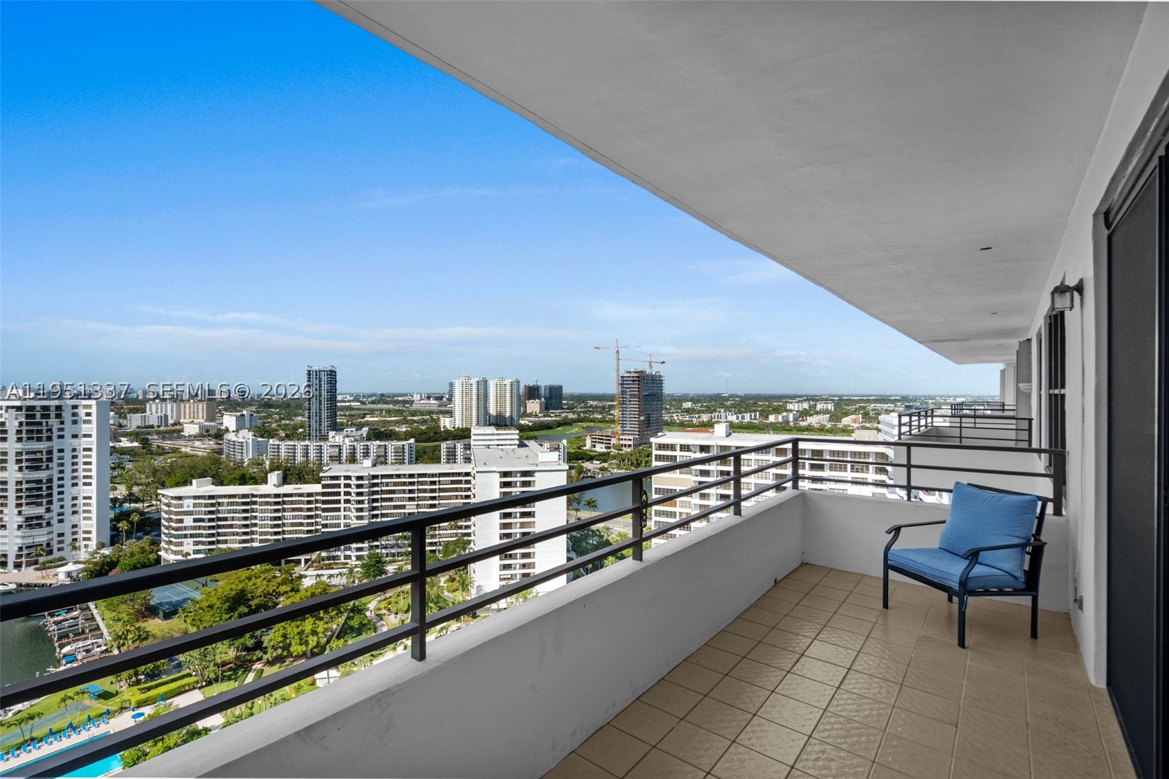 OLYMPUS CONDO PHASE - Residential