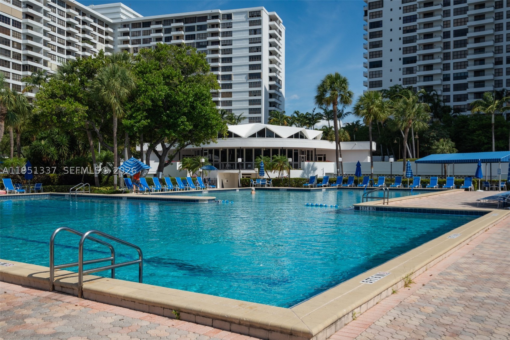 OLYMPUS CONDO PHASE - Residential
