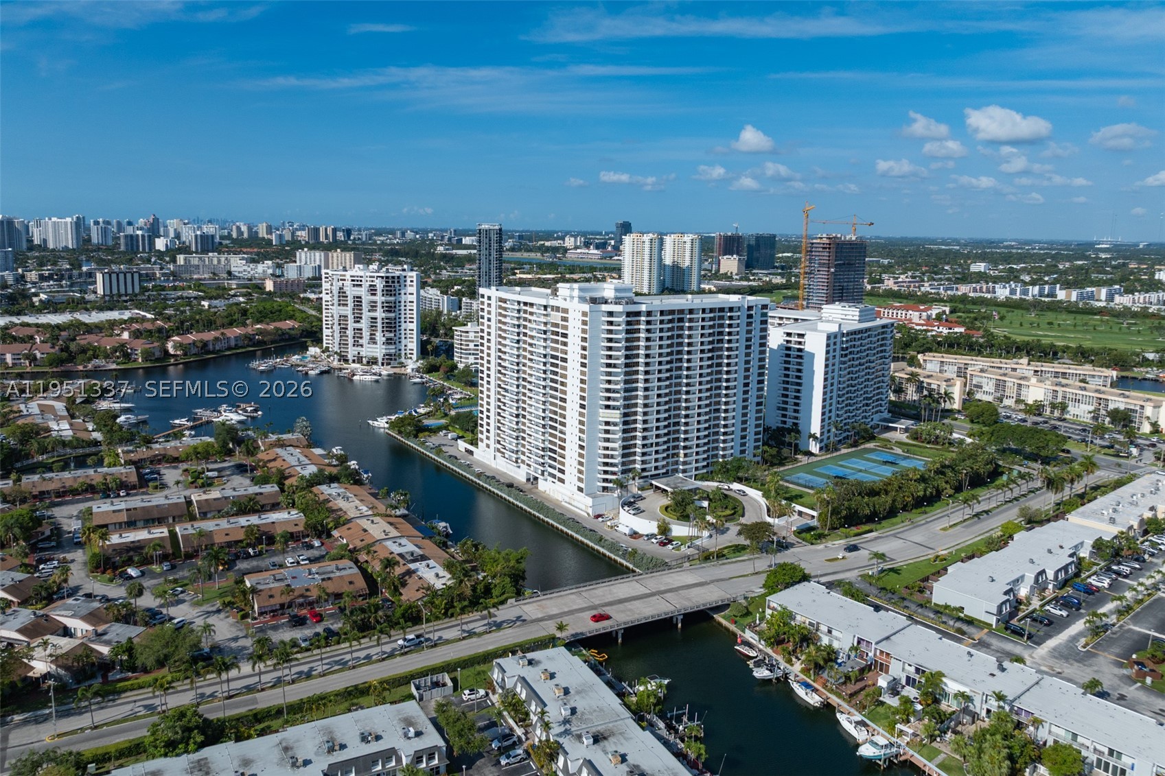 OLYMPUS CONDO PHASE - Residential