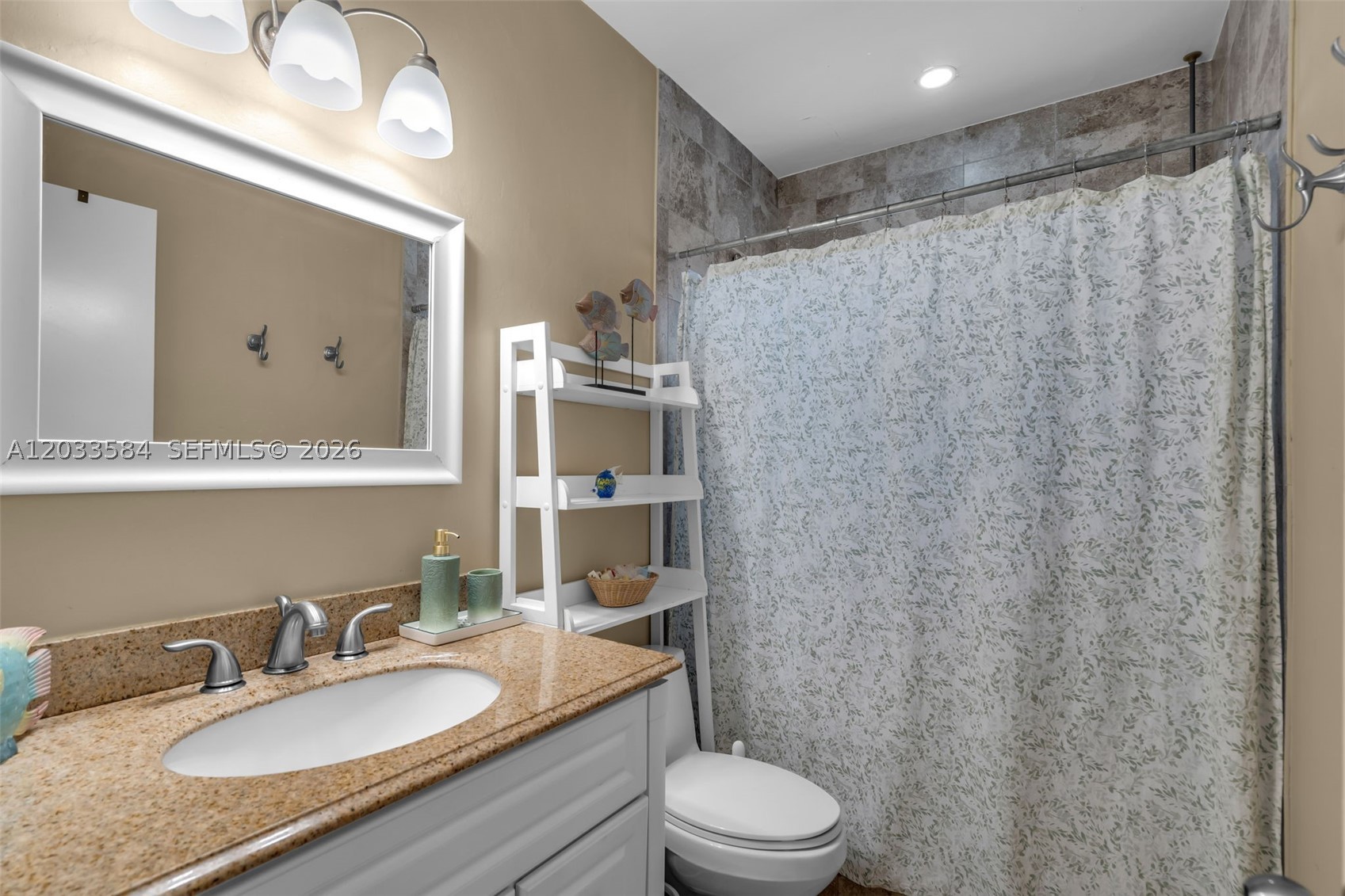FLAGLER GROVE ESTATES EXT - Residential Income