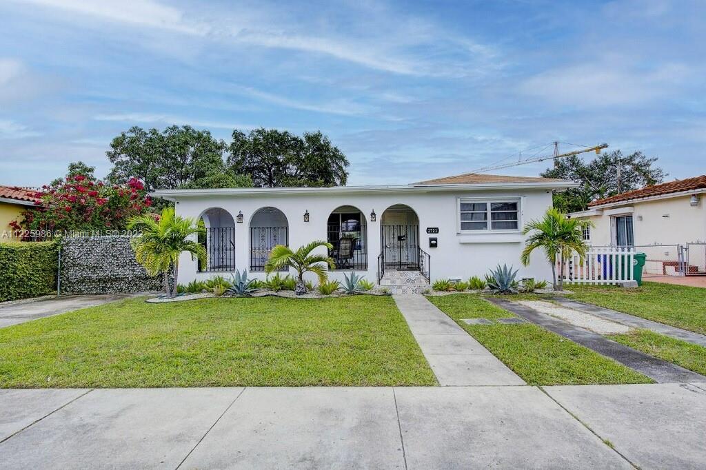 Cozy 1 bedroom+ Den fully furnished with patio and backyard access near the Coconut Grove Metro Station. Top Schools in the area and calm residential neighborhood. Has on-site washer/dryer and BBQ Grill. Water, trash, sewer and internet included in the rent. If needed den can be used as another bedroom or just as living space. 
The apartment is located in part of a house with it's own separate entrance and living space. Available for 6-12 months terms. First Month, last month and Security Deposit required. Ready to Rent July 1st 2022