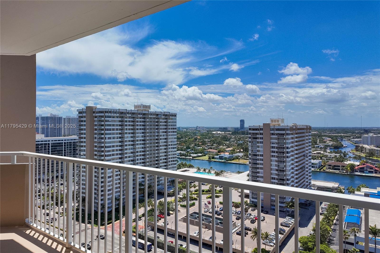 HEMISPHERES CONDO - Residential Lease