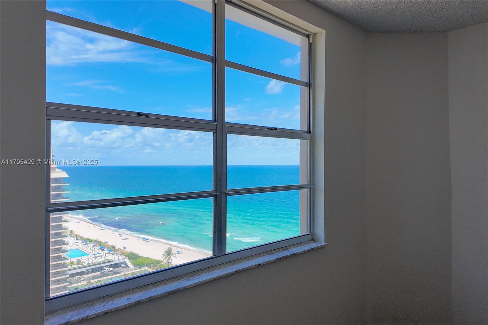 HEMISPHERES CONDO - Residential Lease