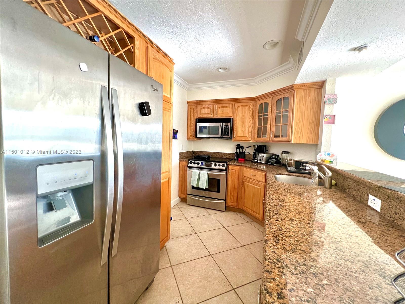 PINE CREST VILLAGE I AT V - Residential Lease