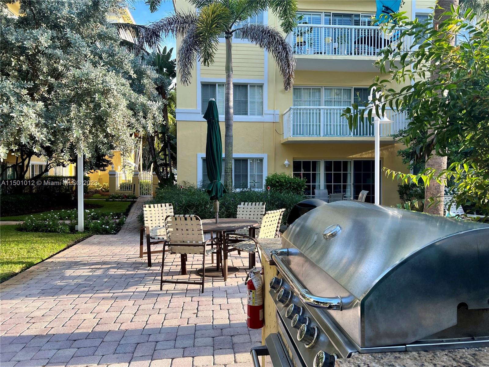 PINE CREST VILLAGE I AT V - Residential Lease