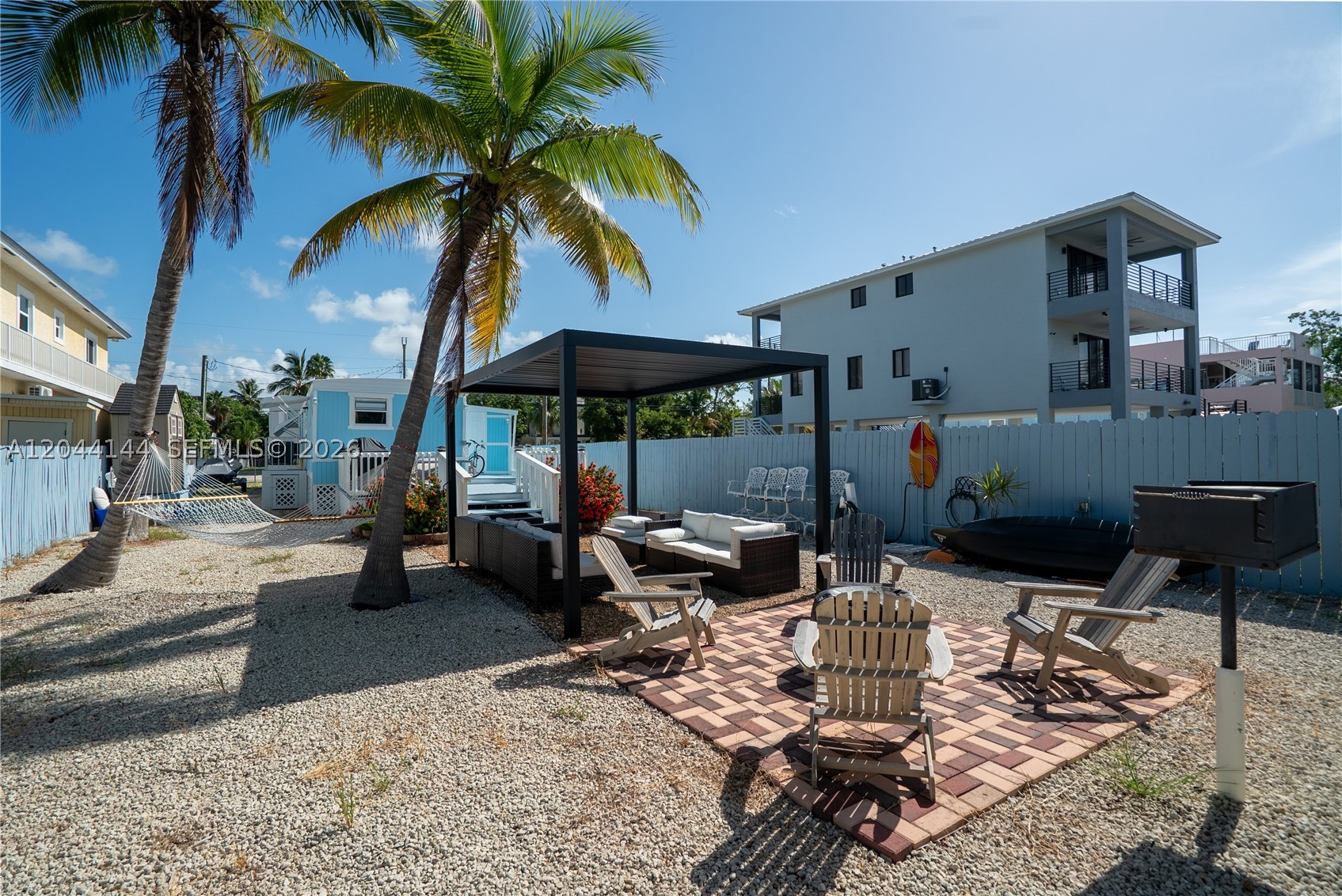 BERMUDA SHORES - Residential