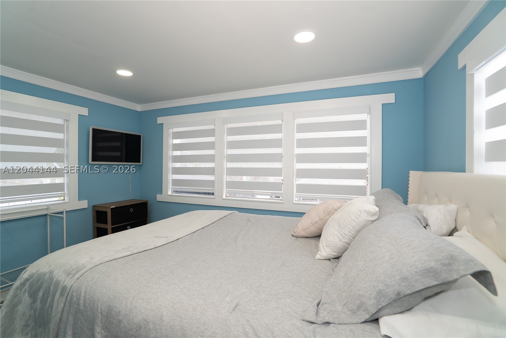 BERMUDA SHORES - Residential