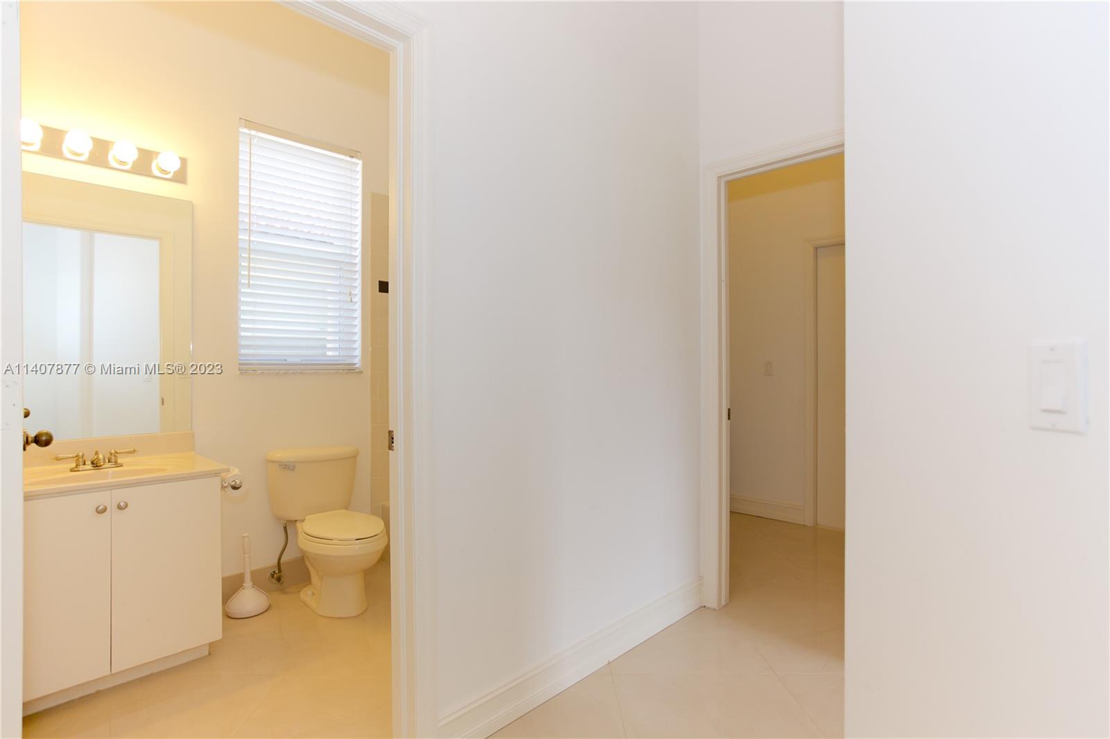MAPLE RIDGE - Residential Lease