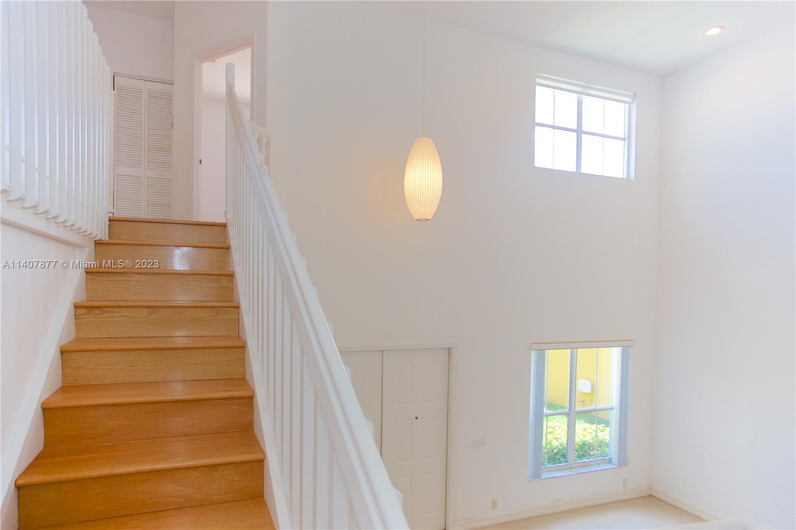 MAPLE RIDGE - Residential Lease