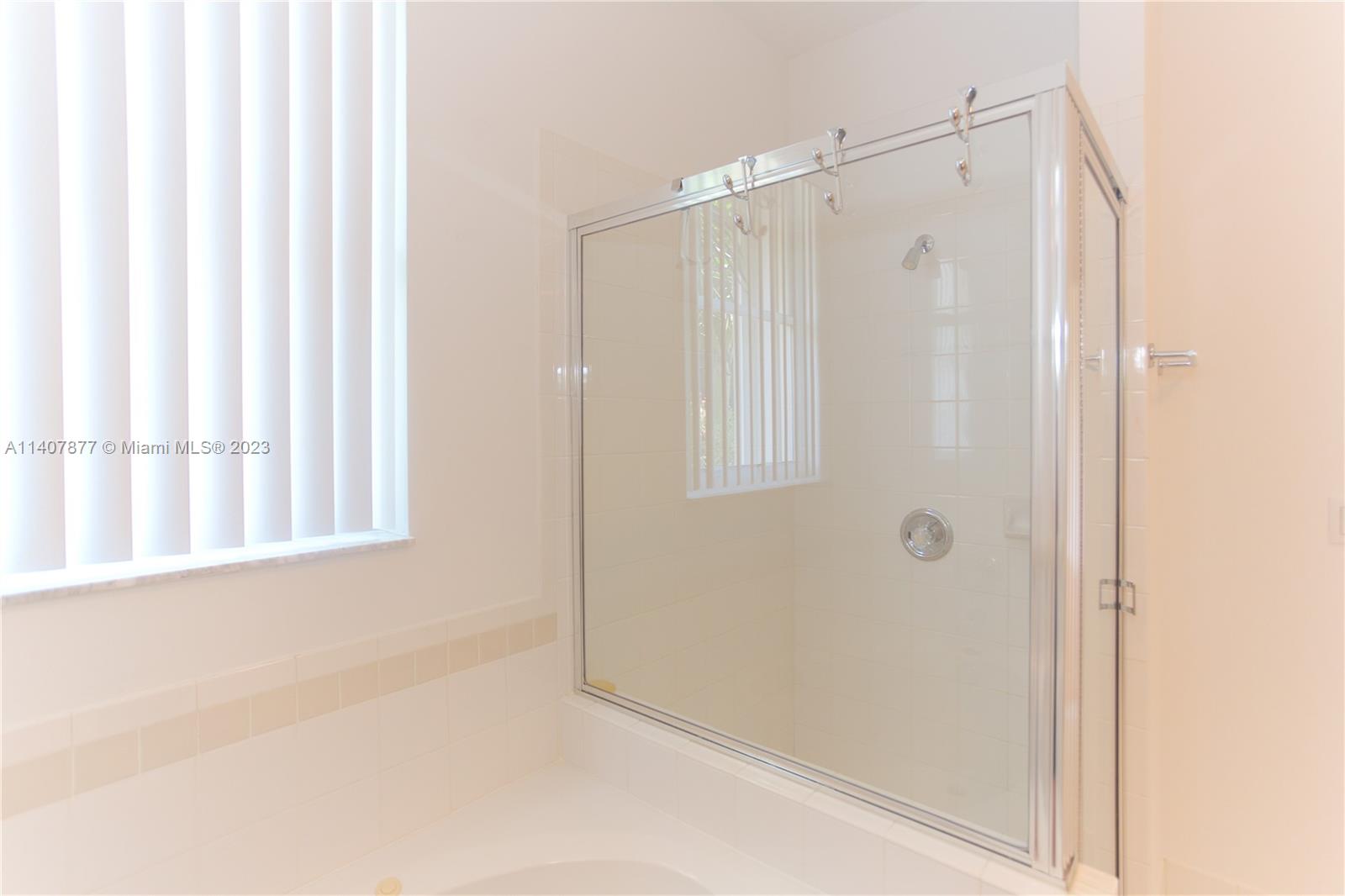 MAPLE RIDGE - Residential Lease