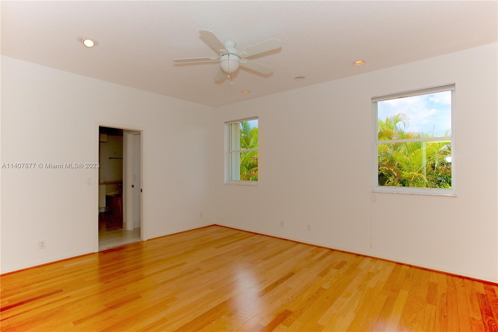 MAPLE RIDGE - Residential Lease