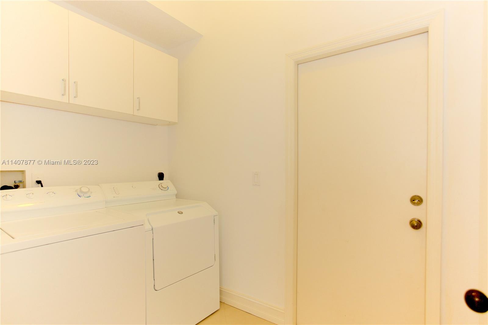 MAPLE RIDGE - Residential Lease