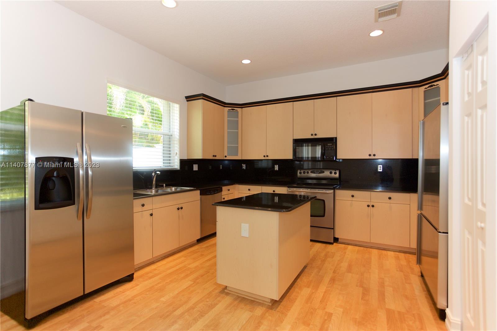 MAPLE RIDGE - Residential Lease