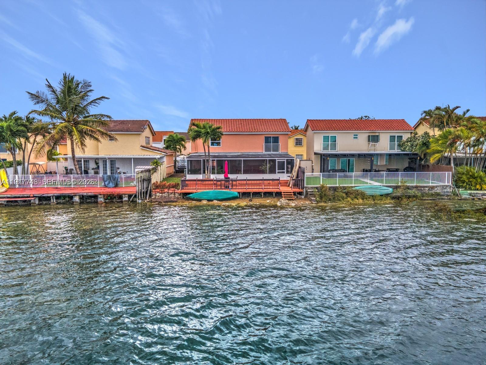 LAKE POINTE - Residential
