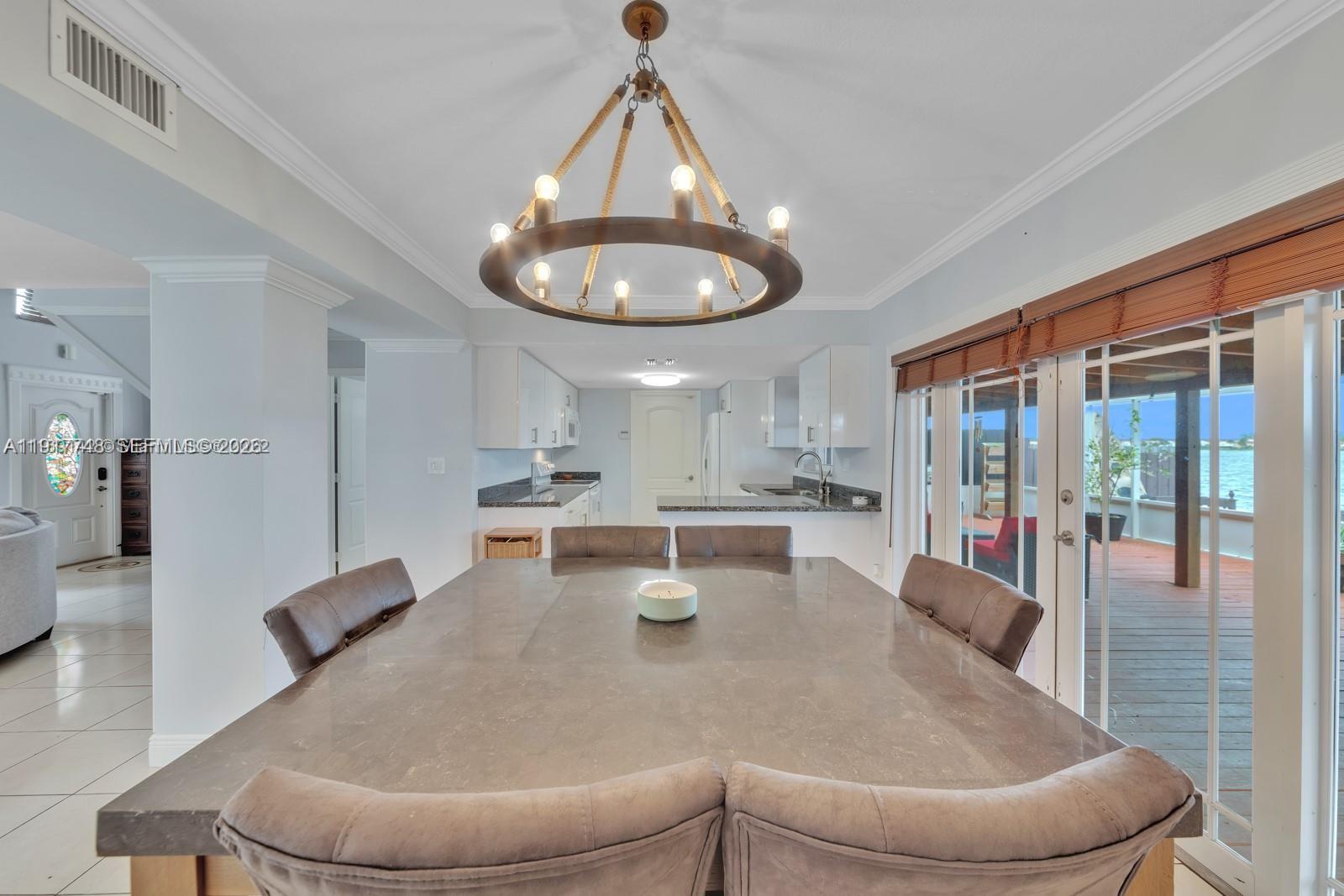 LAKE POINTE - Residential