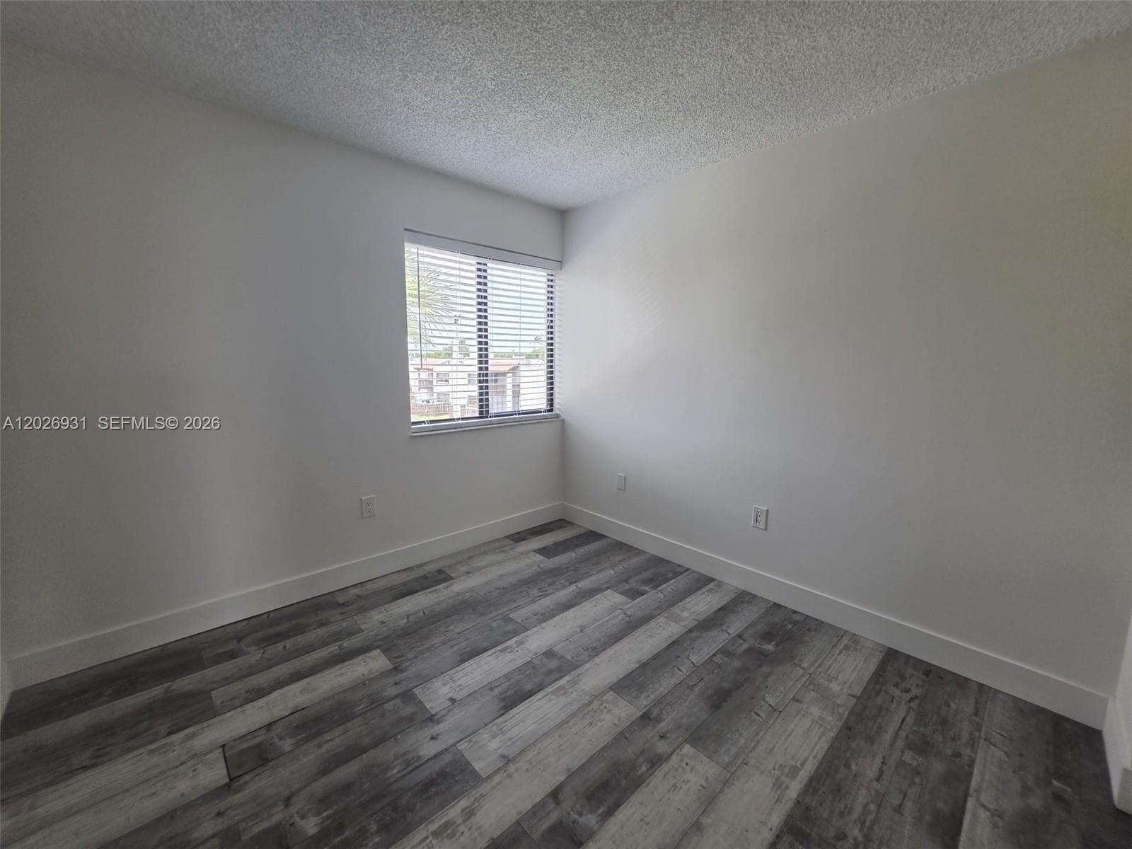 WINDSONG LAKES CONDO - Residential Lease