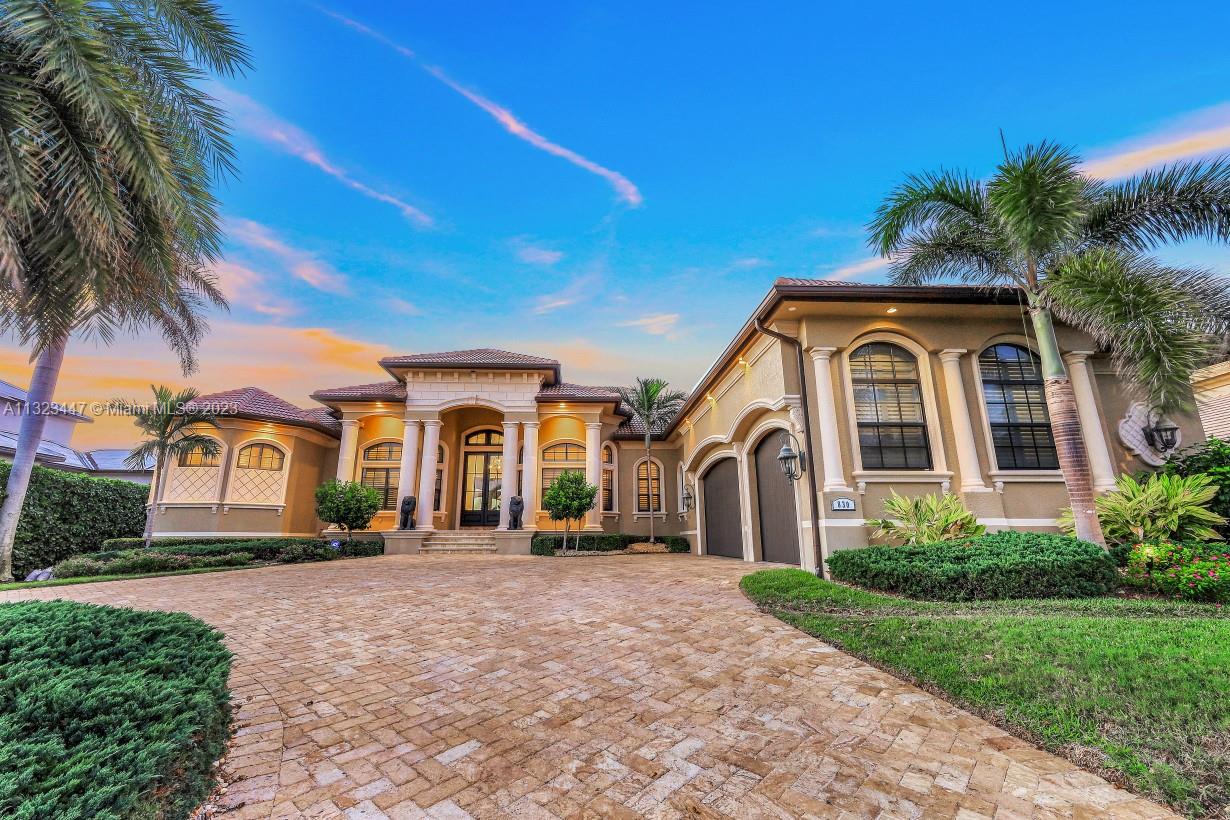 MARCO ISLAND ESTATES - Residential