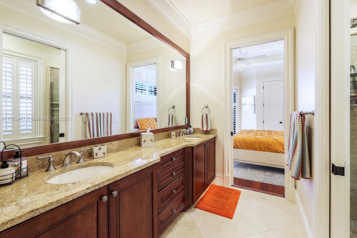 MARCO ISLAND ESTATES - Residential