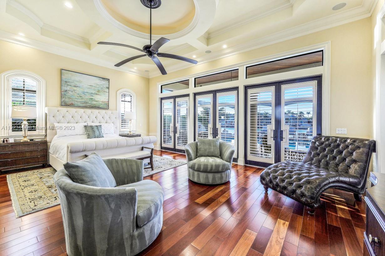 MARCO ISLAND ESTATES - Residential