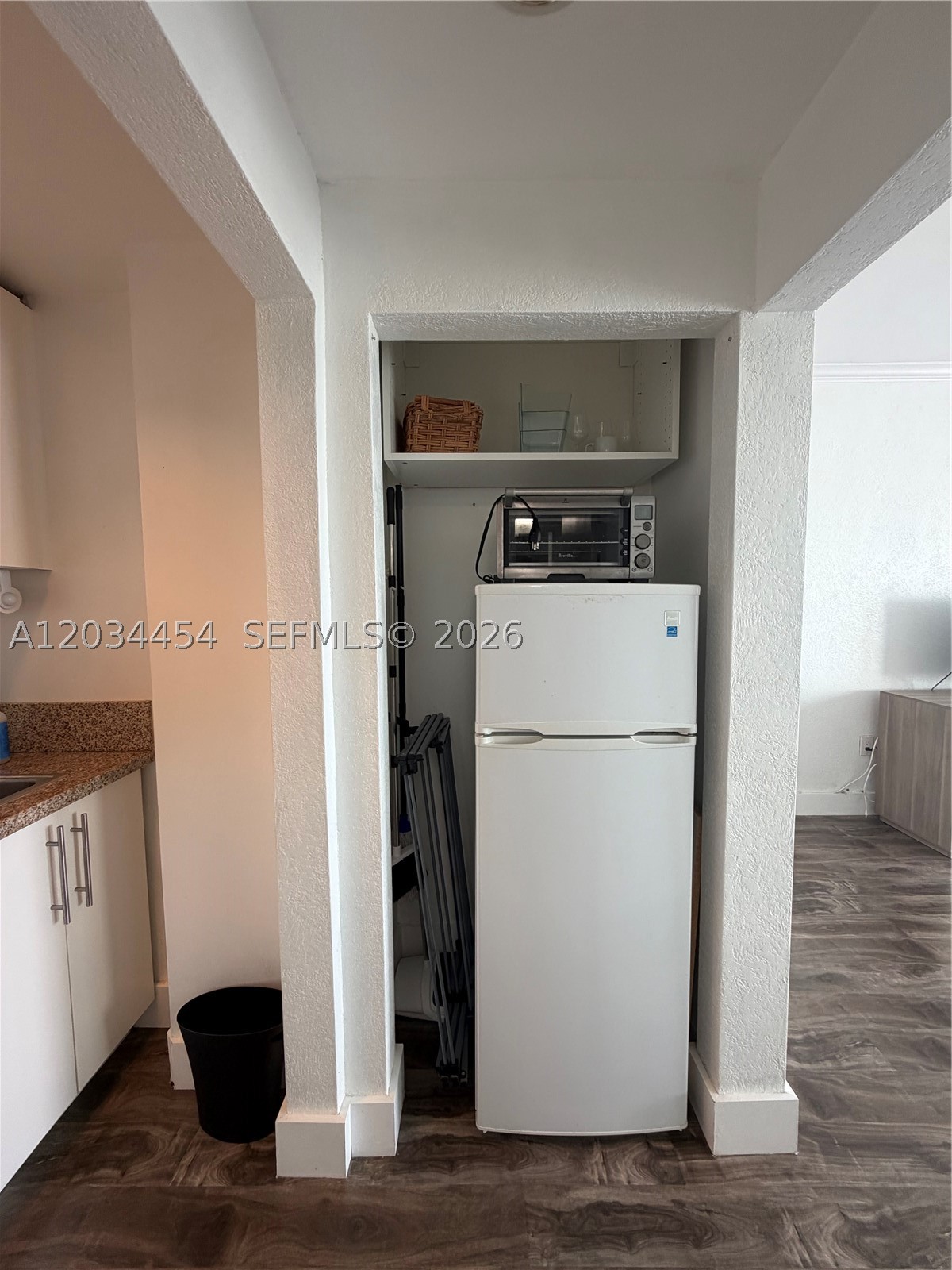 DAVID WILLIAM HOTEL CONDO - Residential