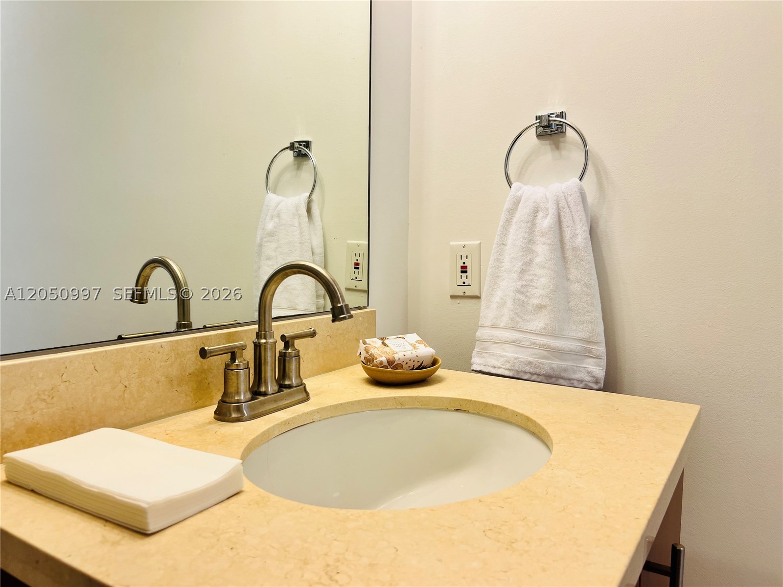 THE AXIS ON BRICKELL COND - Residential Lease