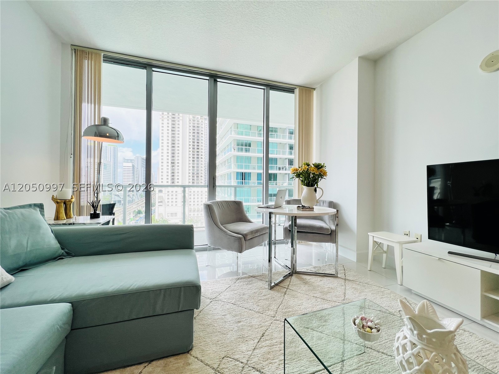 THE AXIS ON BRICKELL COND - Residential Lease
