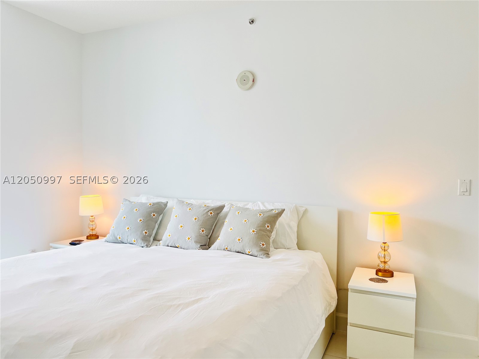 THE AXIS ON BRICKELL COND - Residential Lease