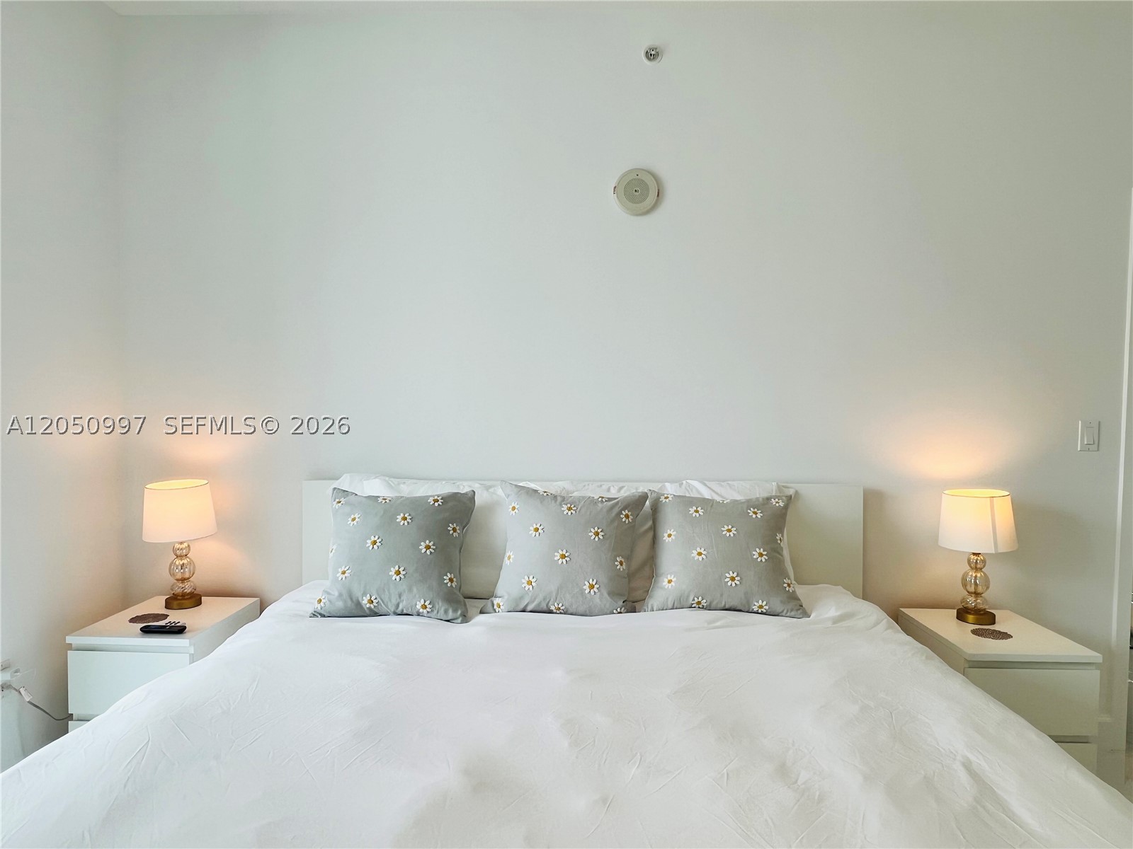THE AXIS ON BRICKELL COND - Residential Lease