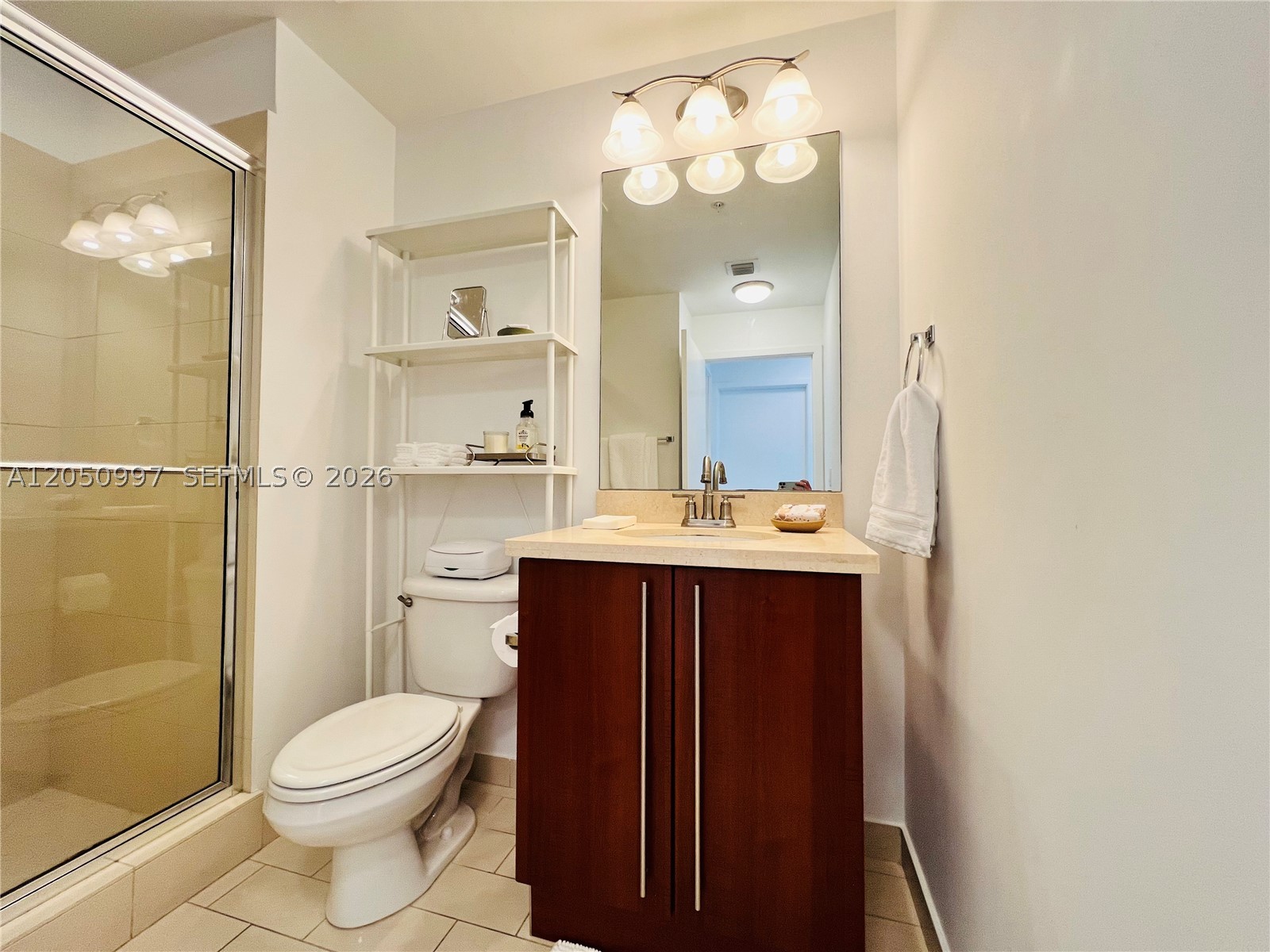 THE AXIS ON BRICKELL COND - Residential Lease