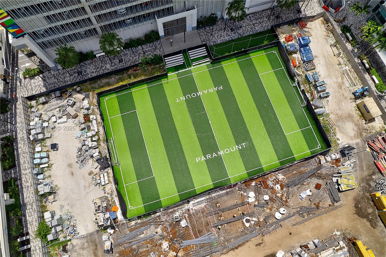 PARAMOUNT MIAMI WORLDCENT - Residential Lease