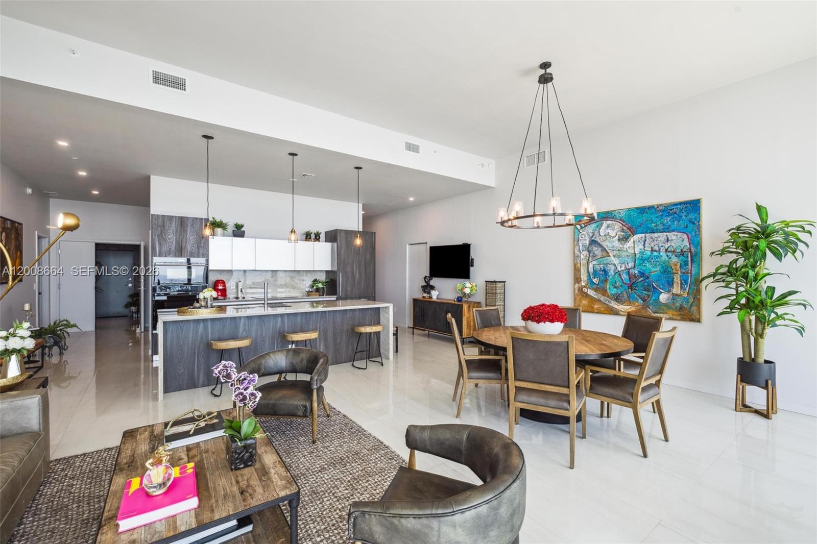 GRAN PARAISO CONDO - Residential