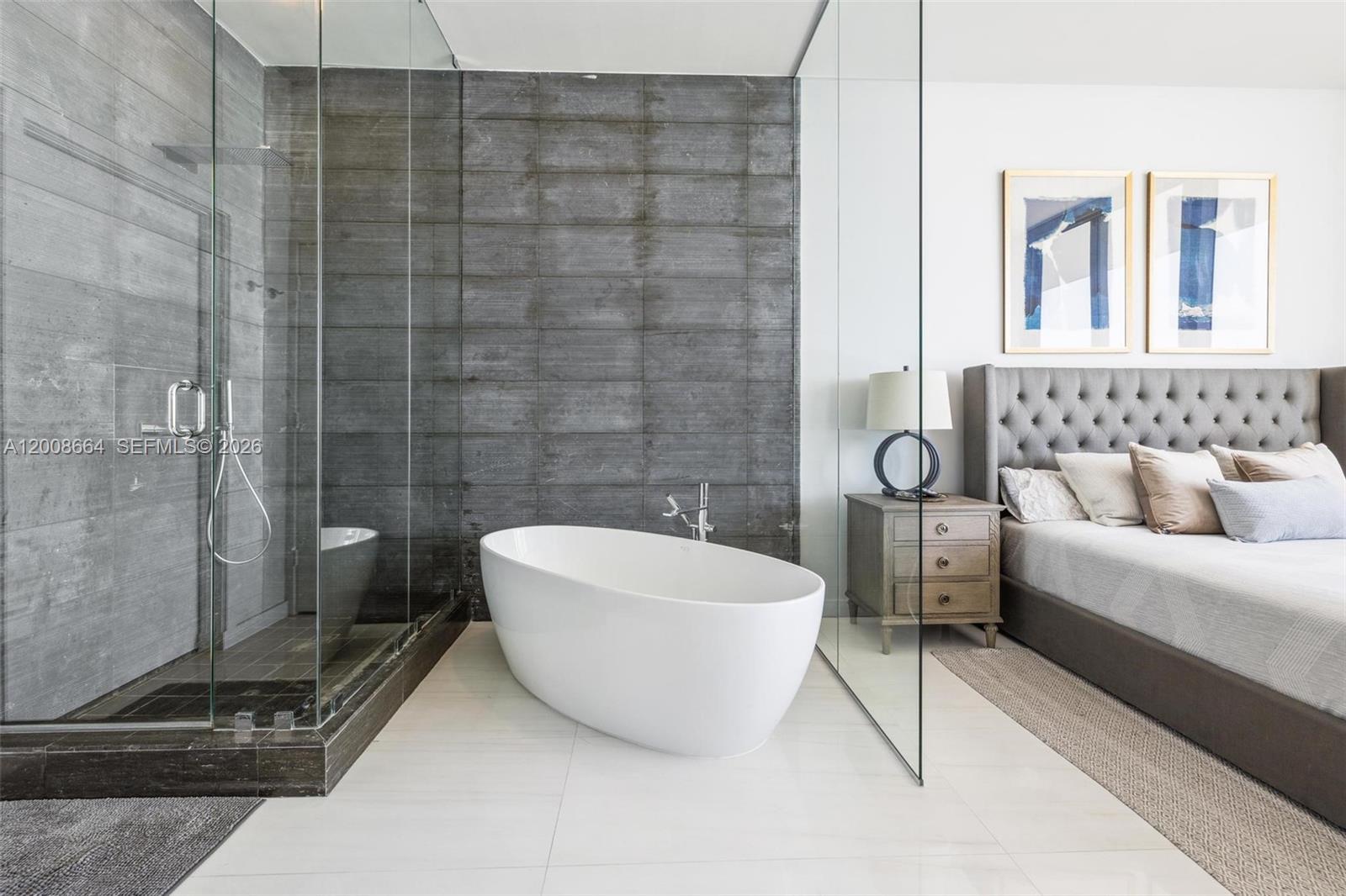 GRAN PARAISO CONDO - Residential