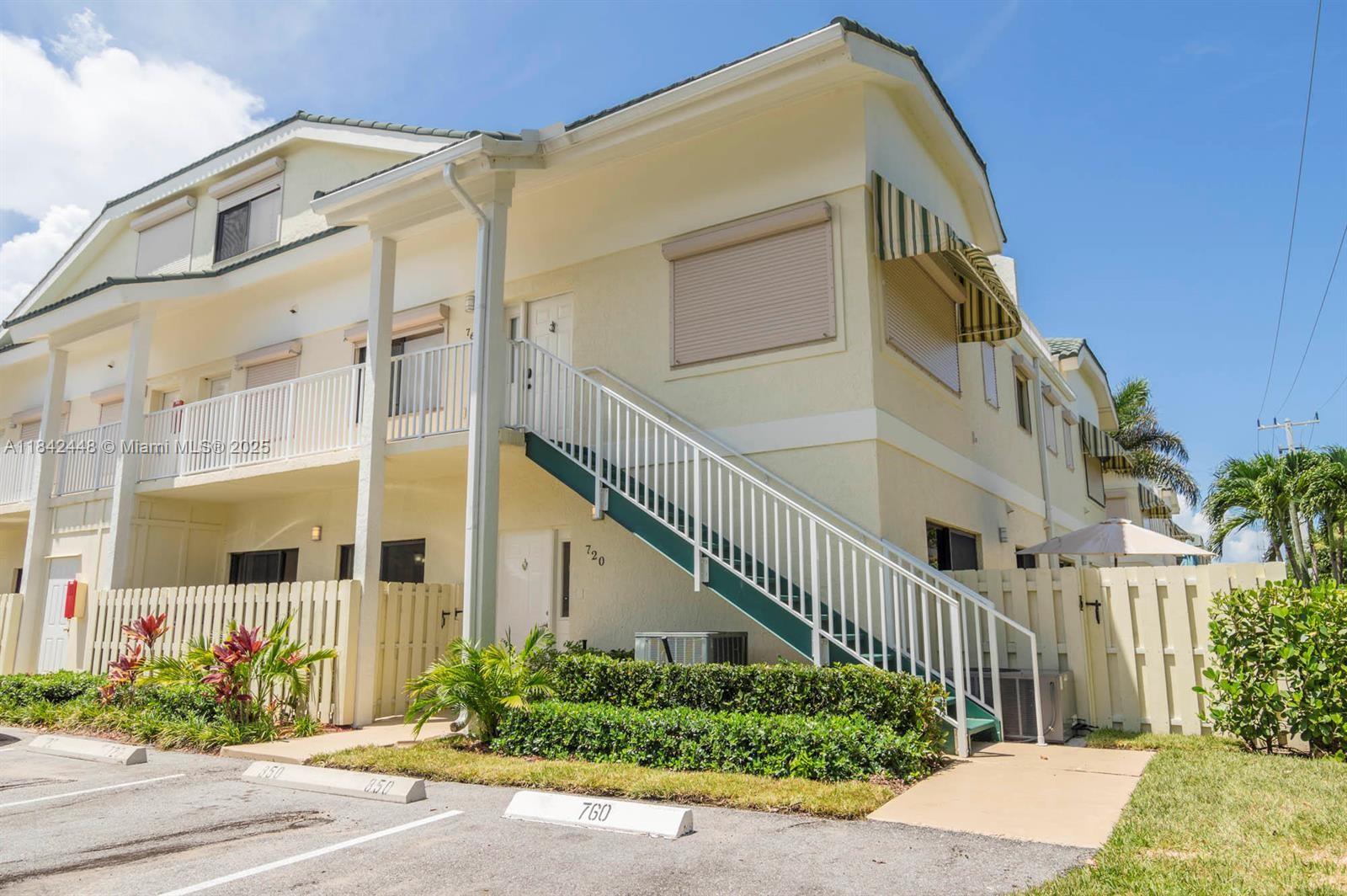 BELLA VISTA ON THE PARK CO - Residential