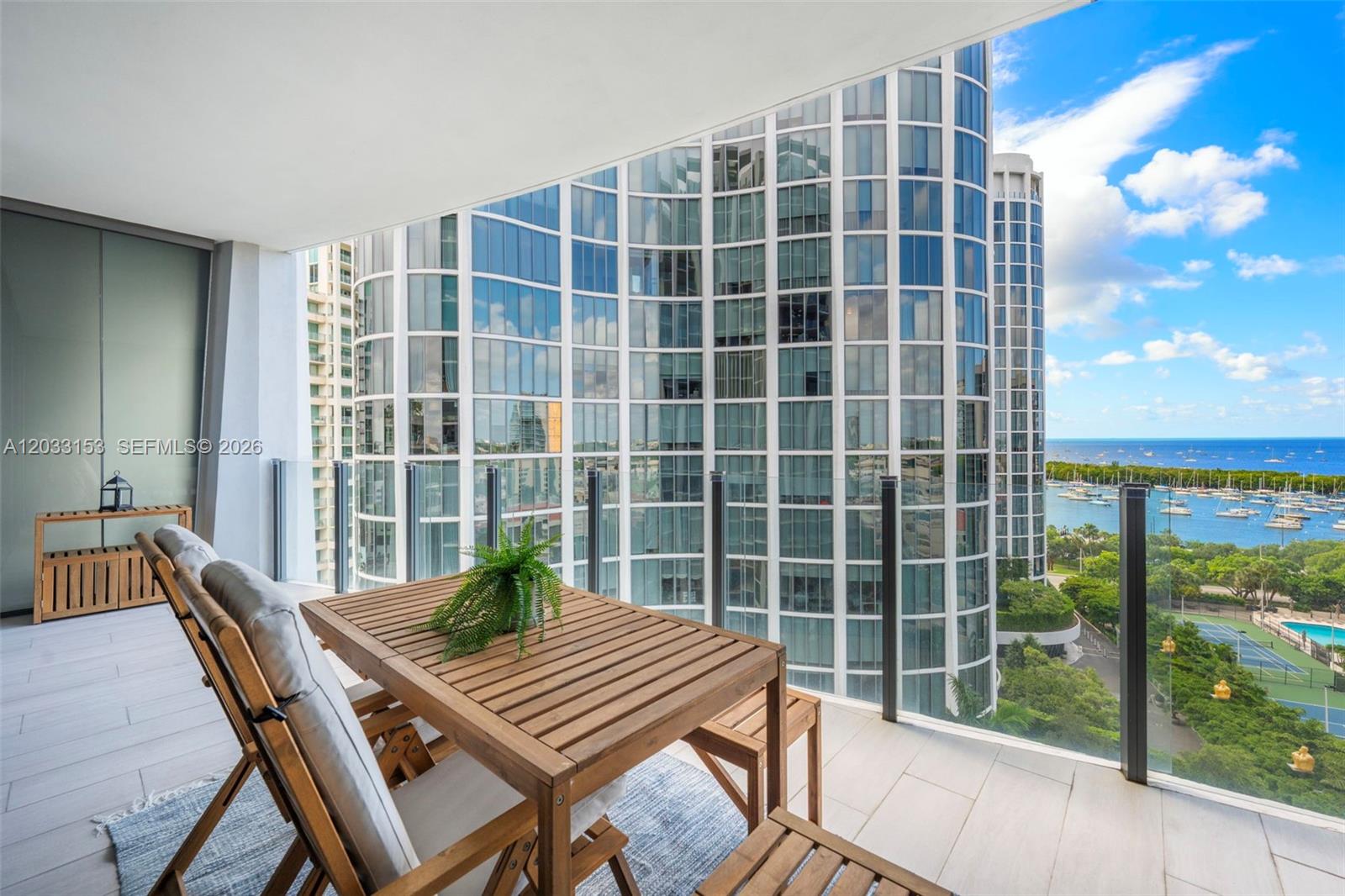 CLUB RESIDENCES AT PARK GR - Residential