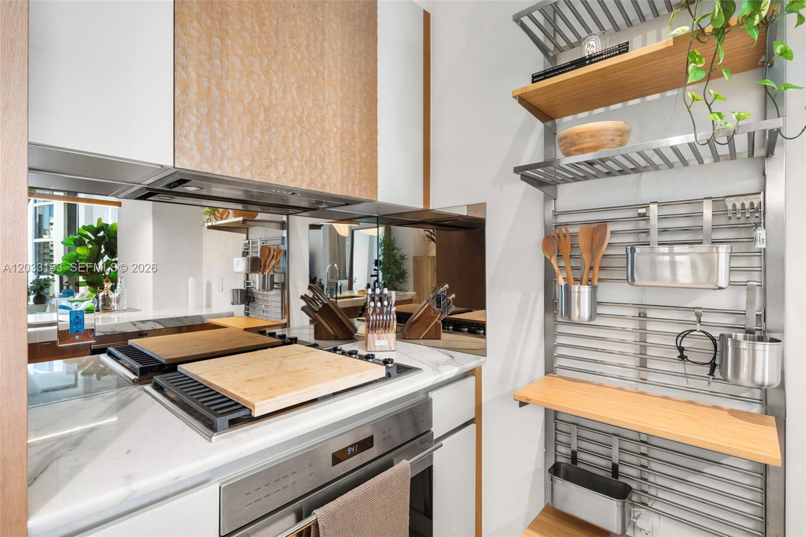 CLUB RESIDENCES AT PARK GR - Residential
