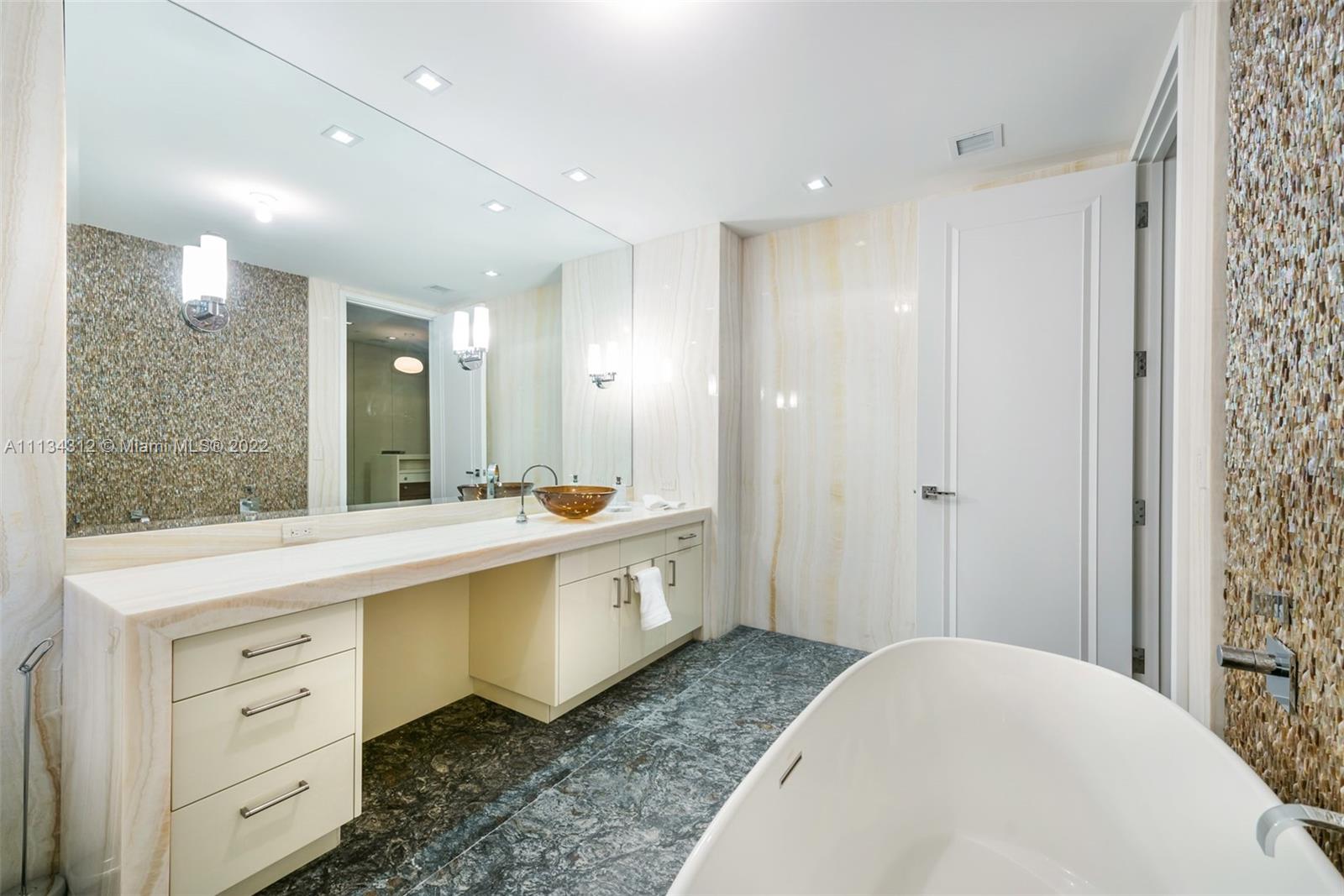 17749 COLLINS AVENUE COND - Residential