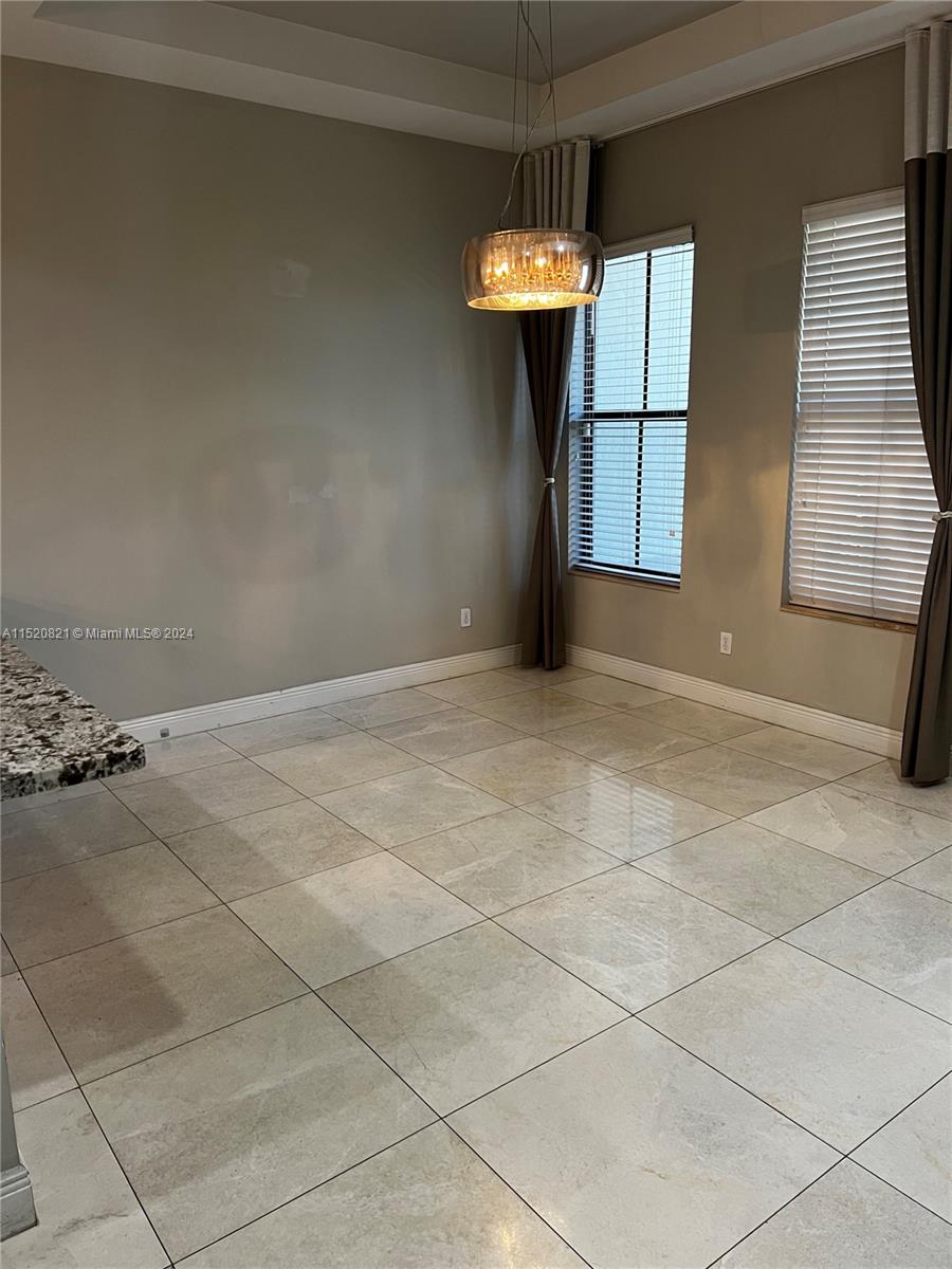 DOWNTOWN DORAL DUTCHER - Residential