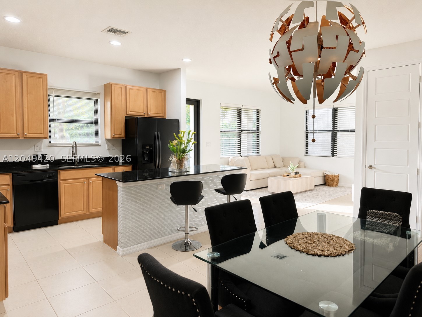 CHAMPION LAKES - Residential