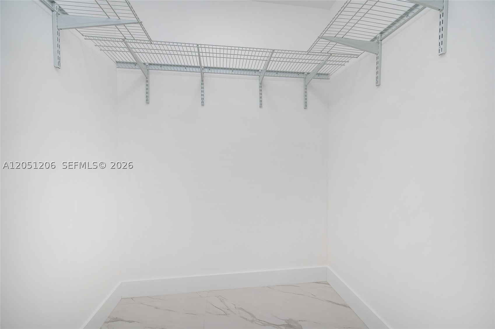 TREASURE ISLAND - Residential Lease